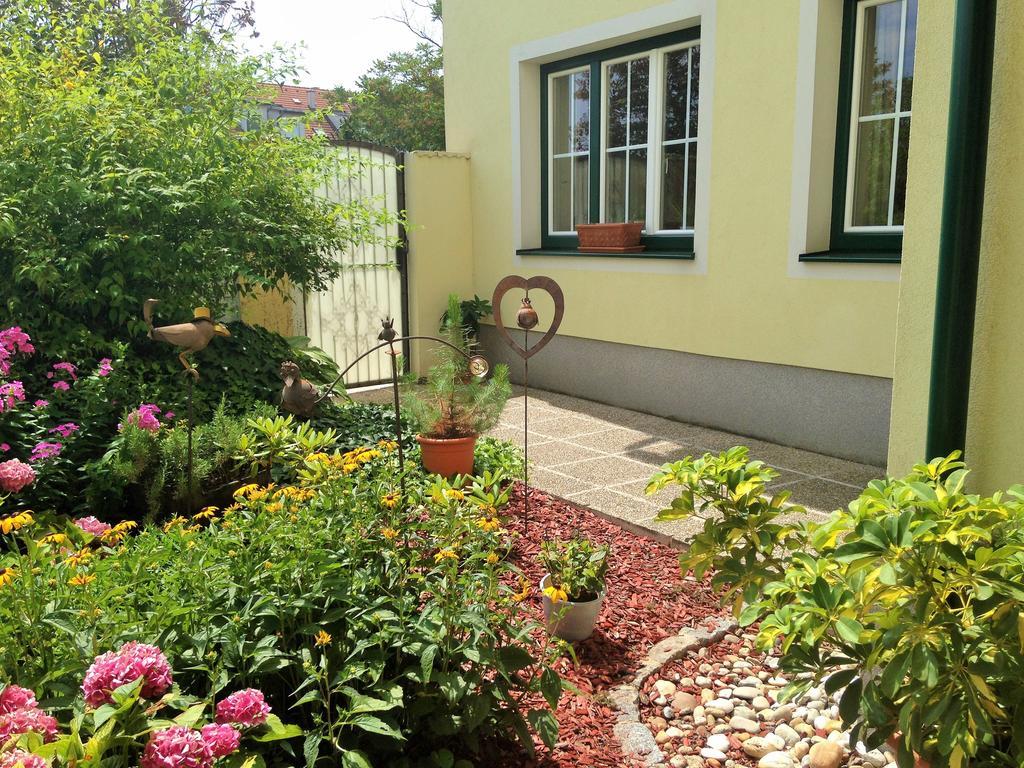 Hotel Nikolaushof Podersdorf am See Pokoj fotografie